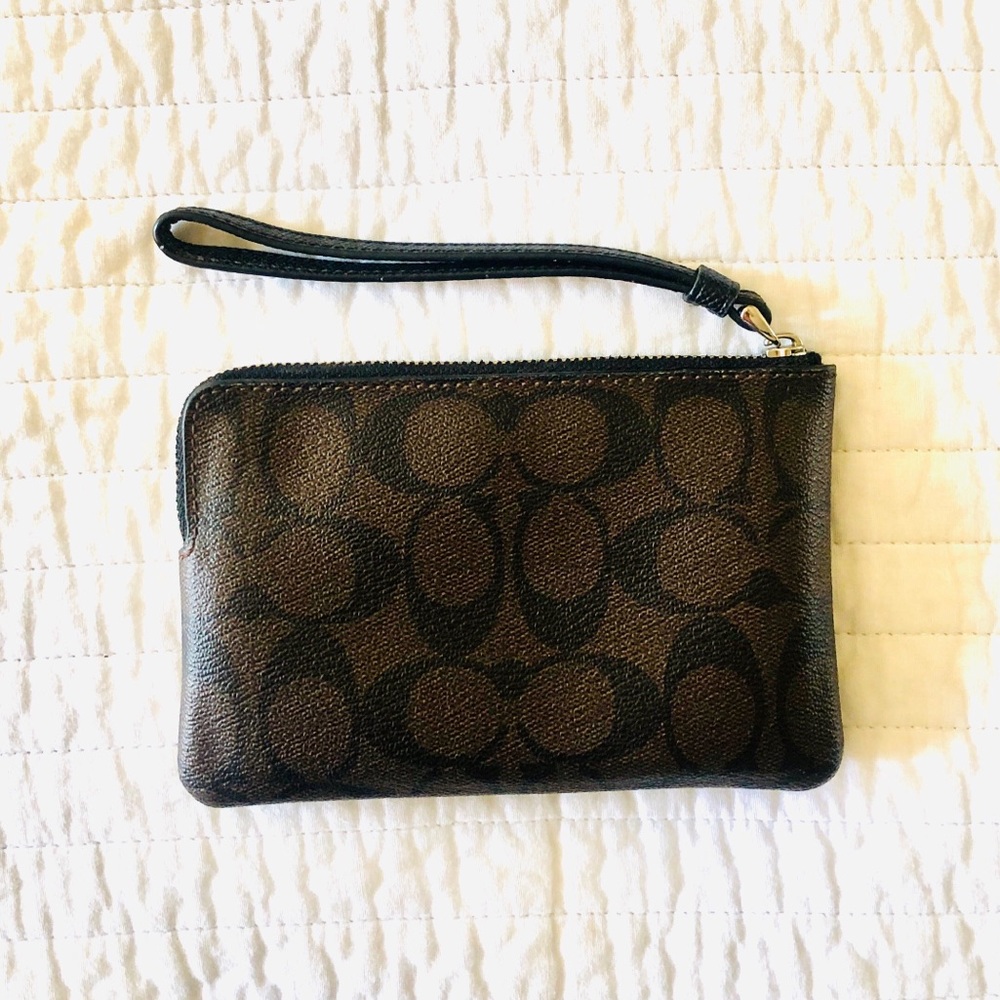 Coach Wristlet Wallet